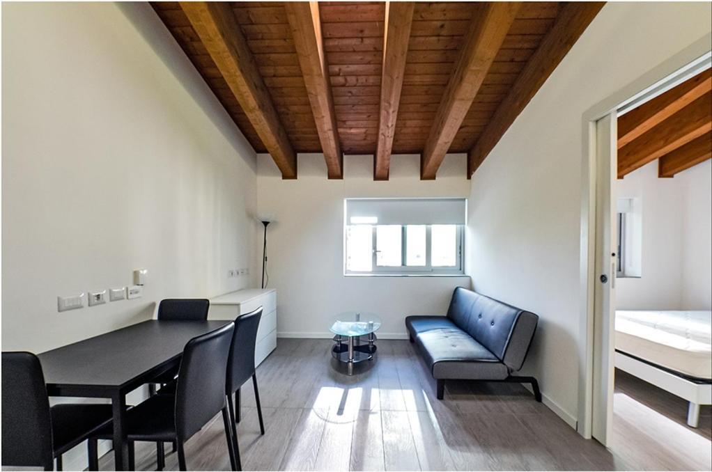 Lux Apartment 2 Milano Metro M2 外观 照片